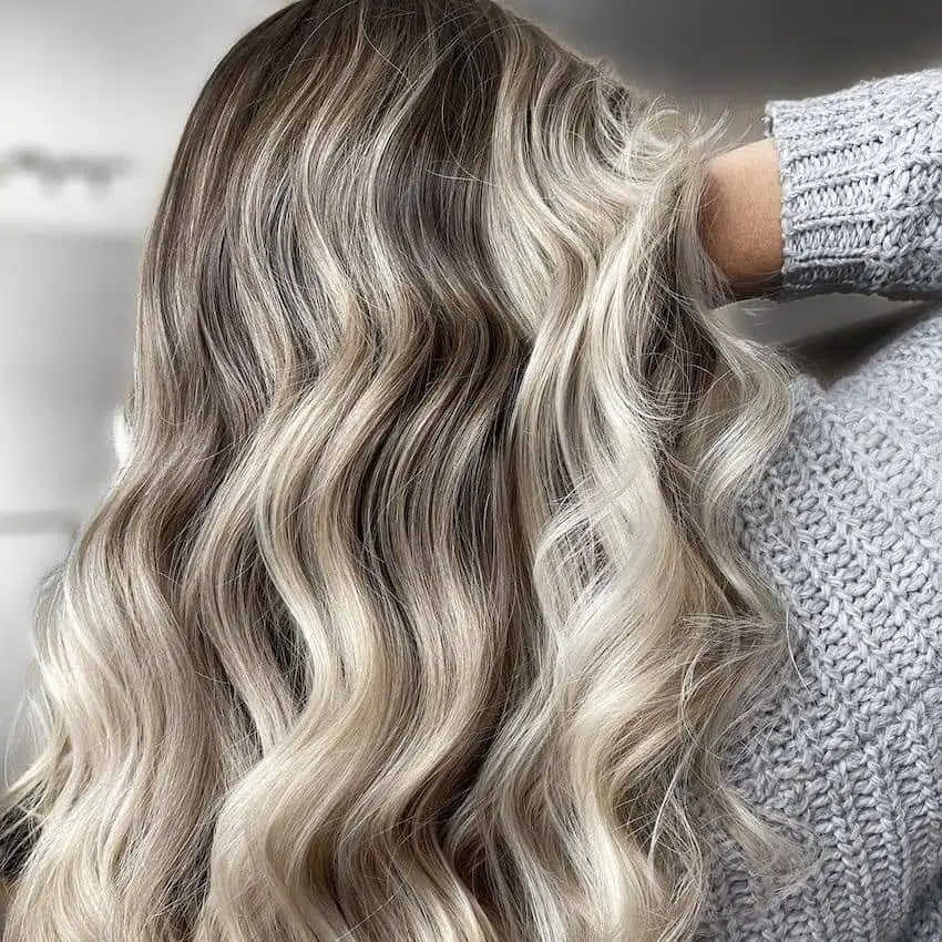 balayage biondo freddo inverno 2022