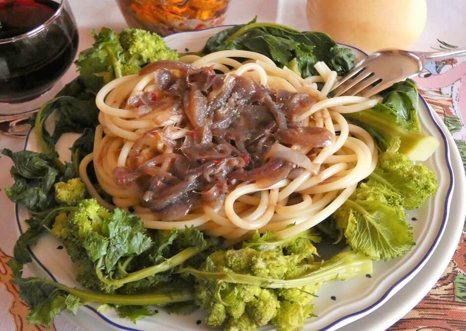 pasta con cime di rapa e acciughe ricetta