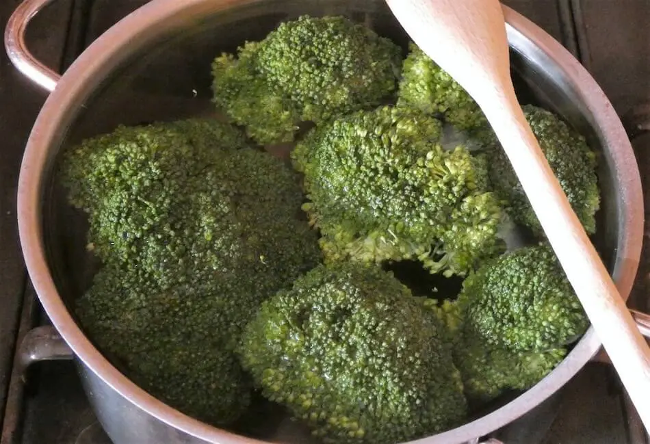 broccoli e gnocchi preparazione 