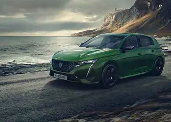Peugeot 308 2021
