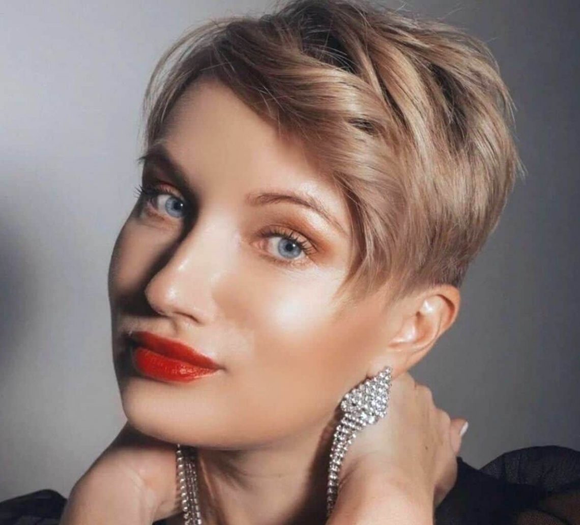 Tagli capelli corti biondi 2021. Idee e tendenze in 15 foto Donne Sul Web