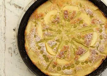 torta di mele e rabarbaro