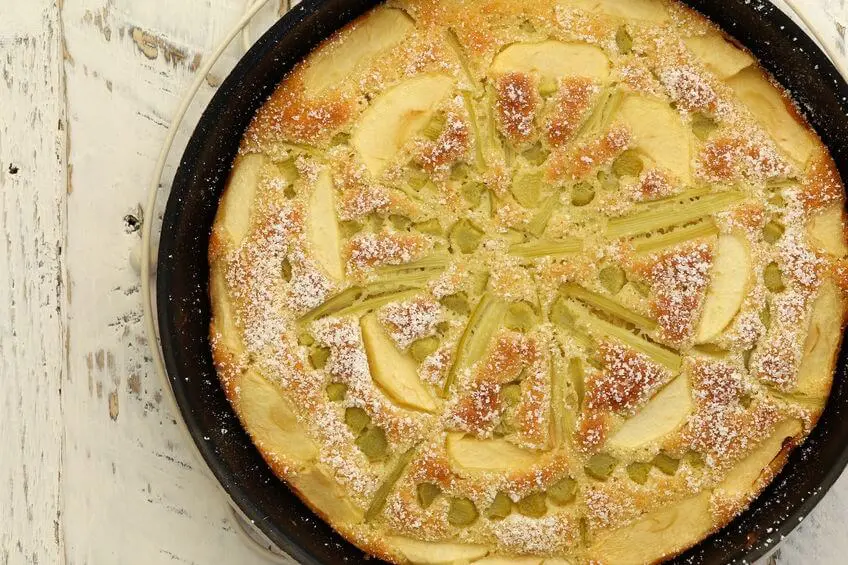 torta di mele e rabarbaro
