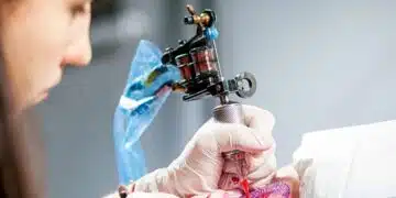 si possono fare i tatuaggi
