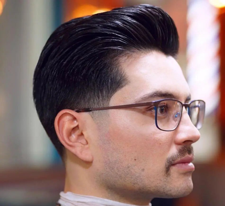 taglio pompadour