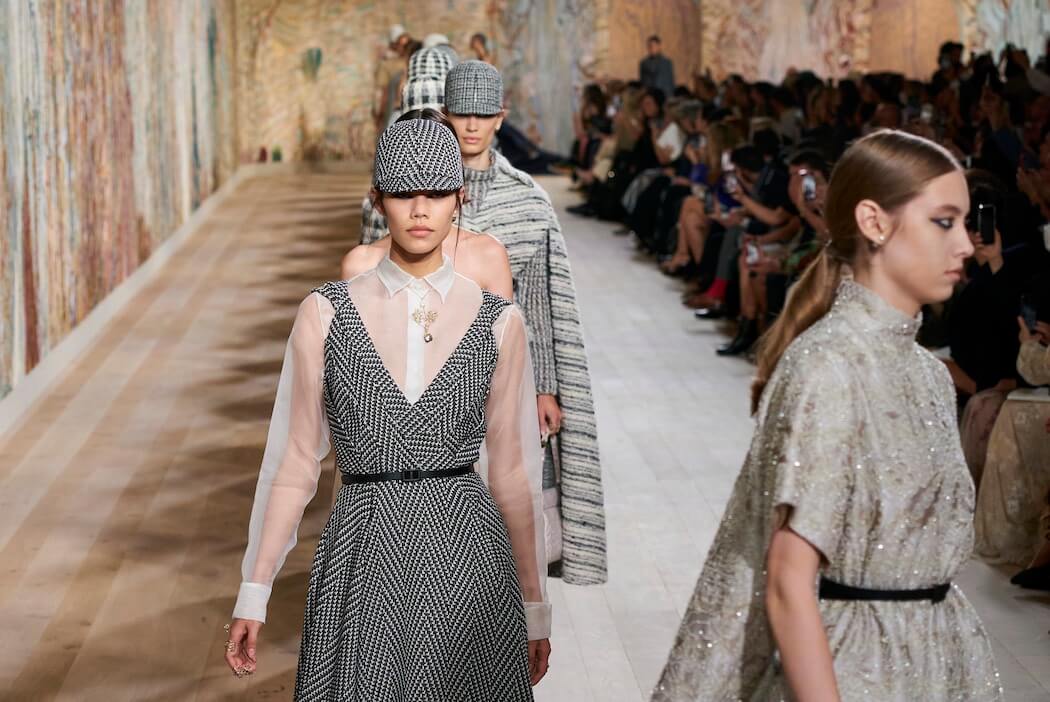 Moda 2021 - 2022. Tendenze colori e modelli dalla Parigi Haute Couture -  Donne Sul Web