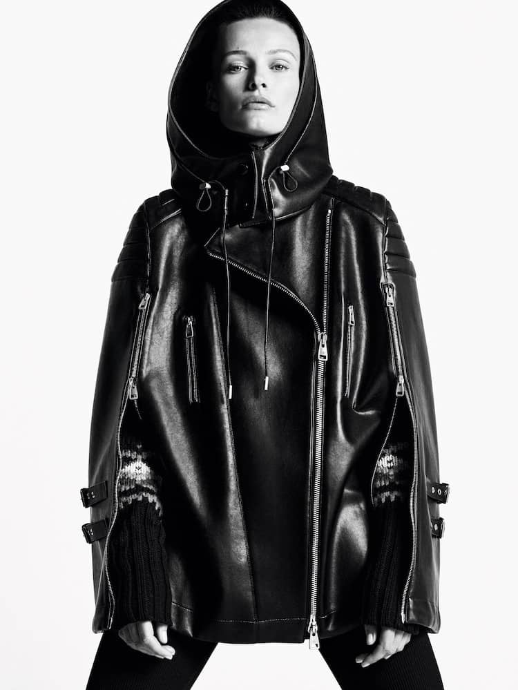 Moda inverno 2021 - 2022. Ermanno Scervino, pelle frange e pizzo - Donne  Sul Web