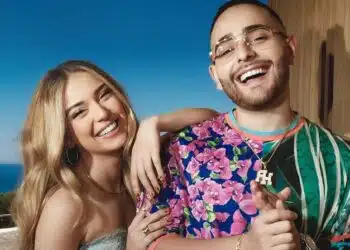 Un bacio all’improvviso di Rocco Hunt e Ana Mena tra le canzoni dell’estate