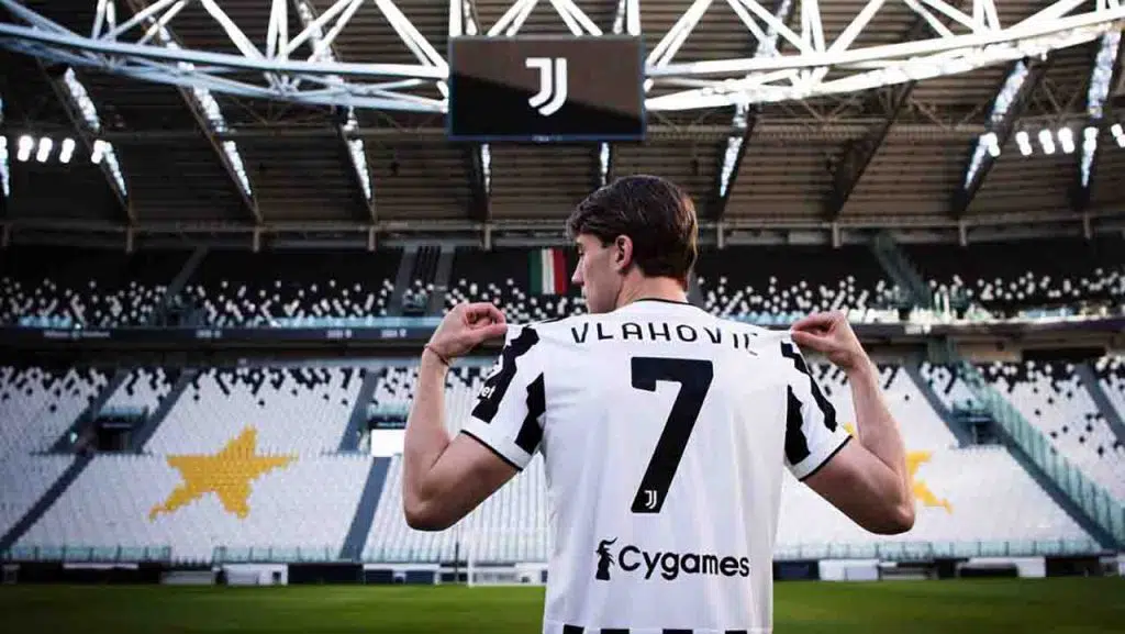 Dusan Vlahovic giocatore Juve