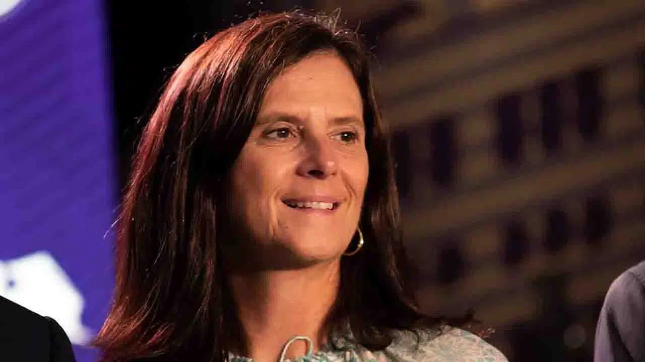 Lisa Baird