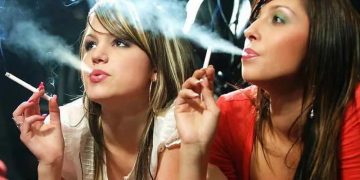 In Italia si inizia a fumare già alle elementari. E il 43% inizia alle medie
