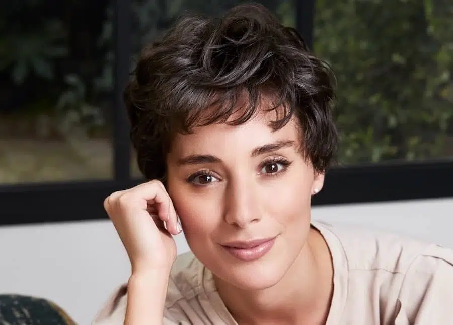 tagli corti capelli castani 2022