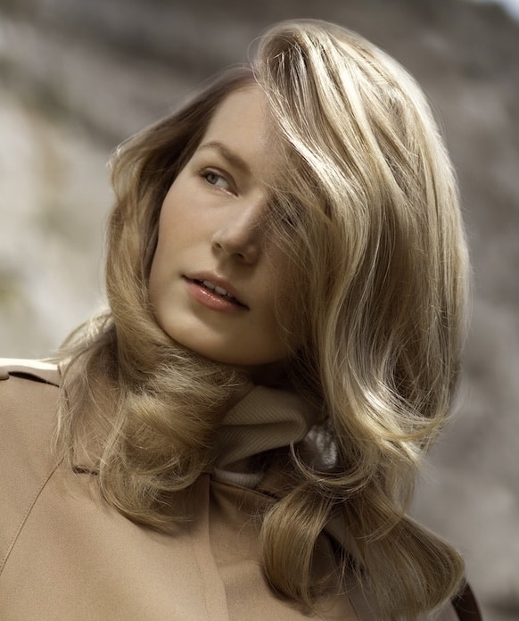 Capelli biondi 2022 wella crystal
