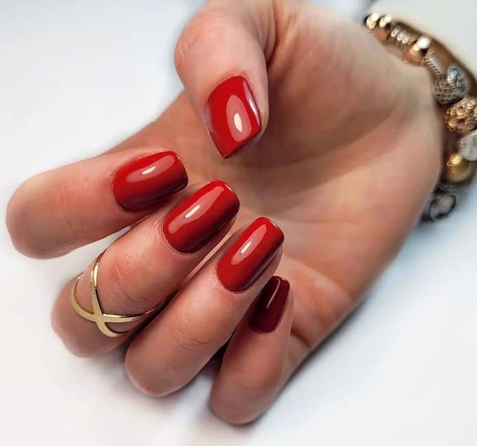 unghie gel rosso lampone 2022-0021