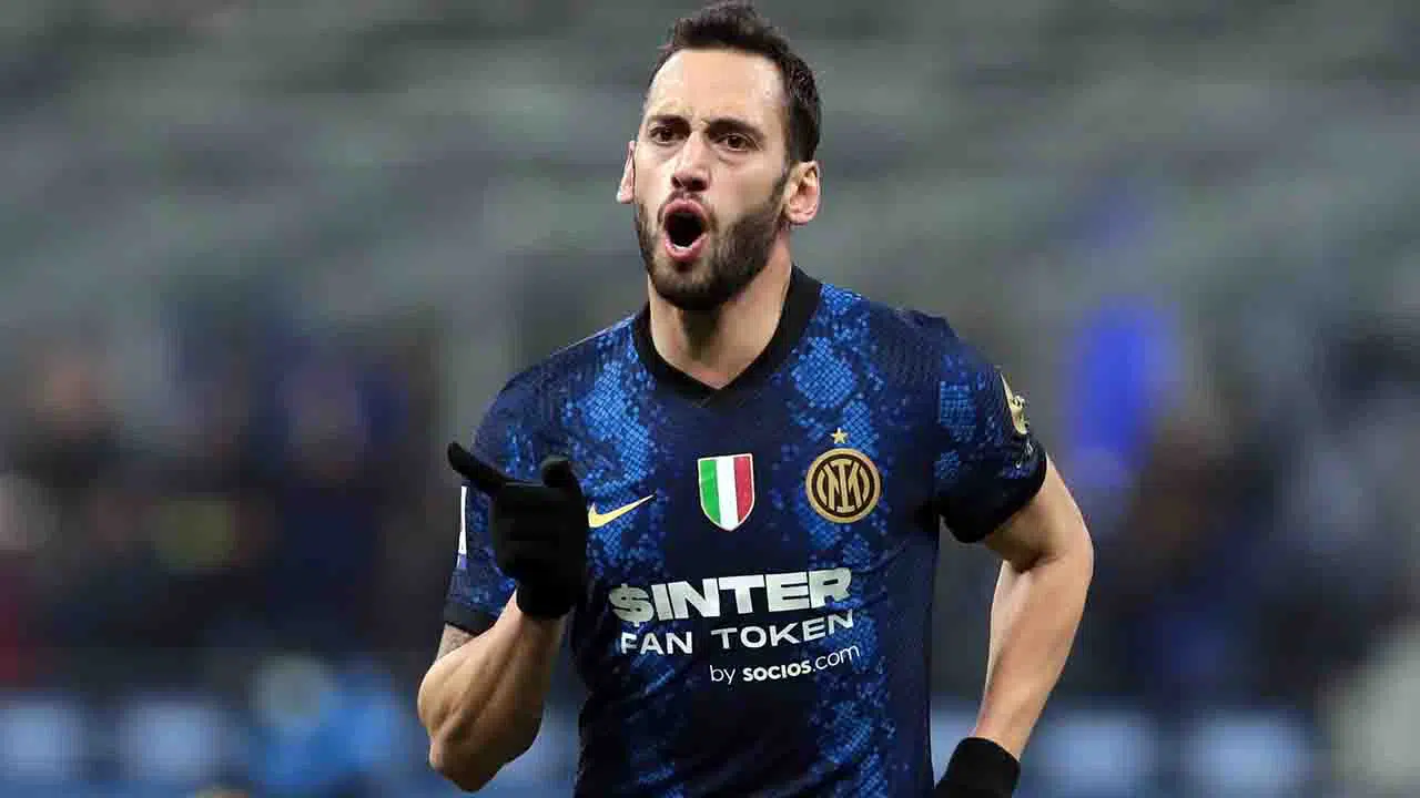 Inter Calhanoglu