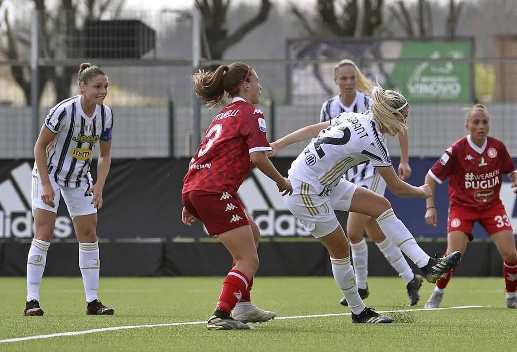 pink bari juventus femminile coppa italia