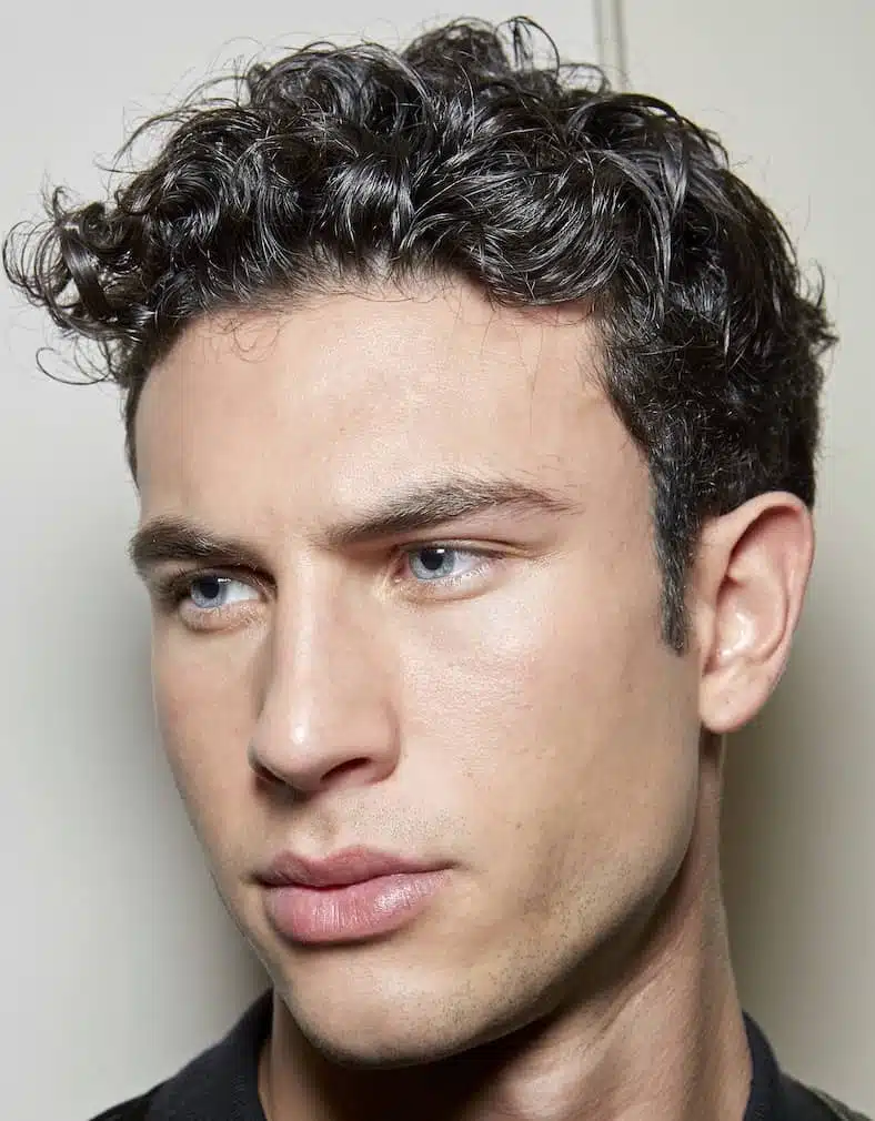 capelli uomo 2023-corti 