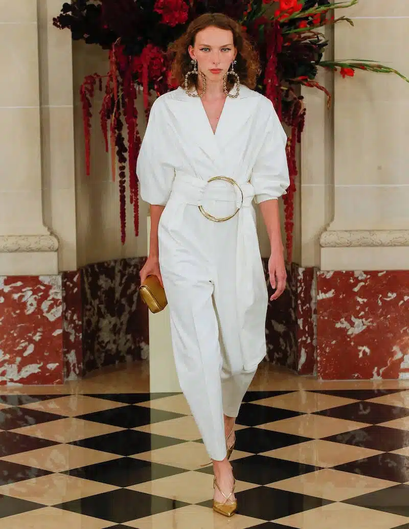 tuta bianca moda estate 2022