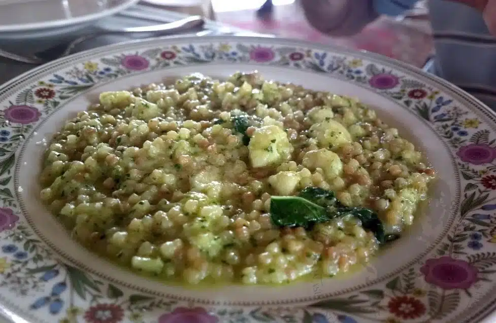 fregola-carciofi-bottarga piatti tipici sardi 