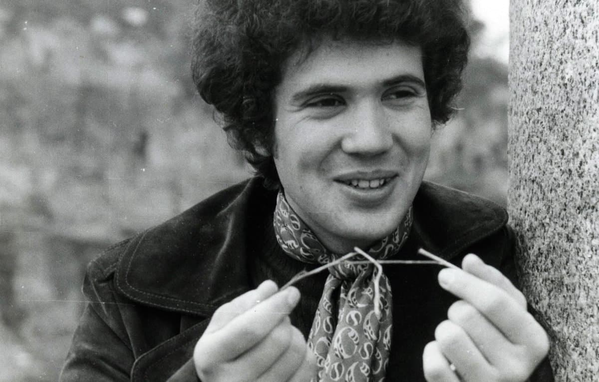 Lucio Battisti Sì, viaggiare. Testo e significato Canzoni Testi Lucio Battisti Sì, viaggiare. Testo e significato Canzoni Testi