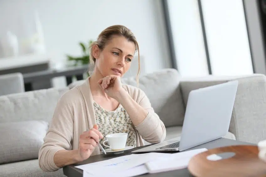 Pensioni 2023 donne novità età pensione e riforma