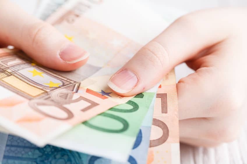 Bonus 200 euro partita iva decreto attuativo e scadenza