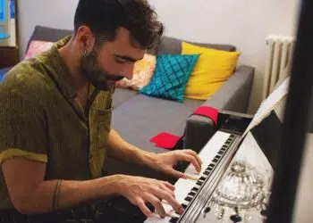 Marco Mengoni tutti i miei ricordi testo e significato