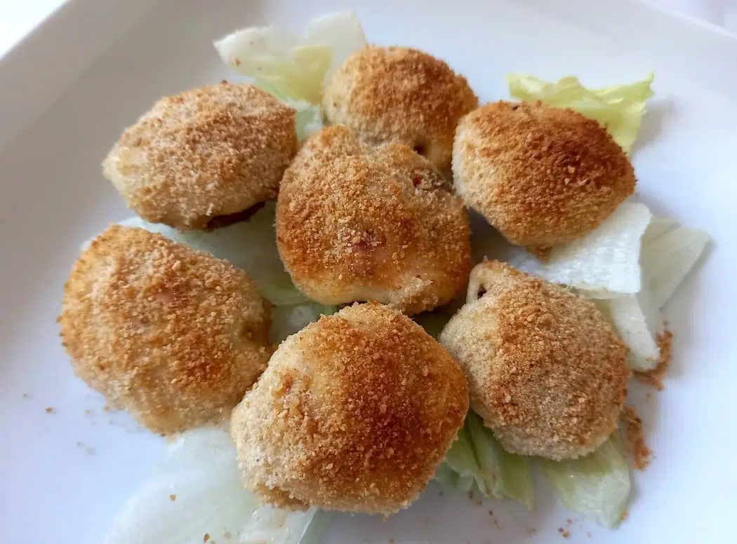 champignon ripieni al forno senza carne