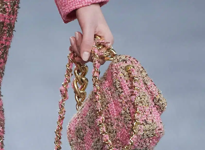 unghie smalti chanel inverno 2022-2023