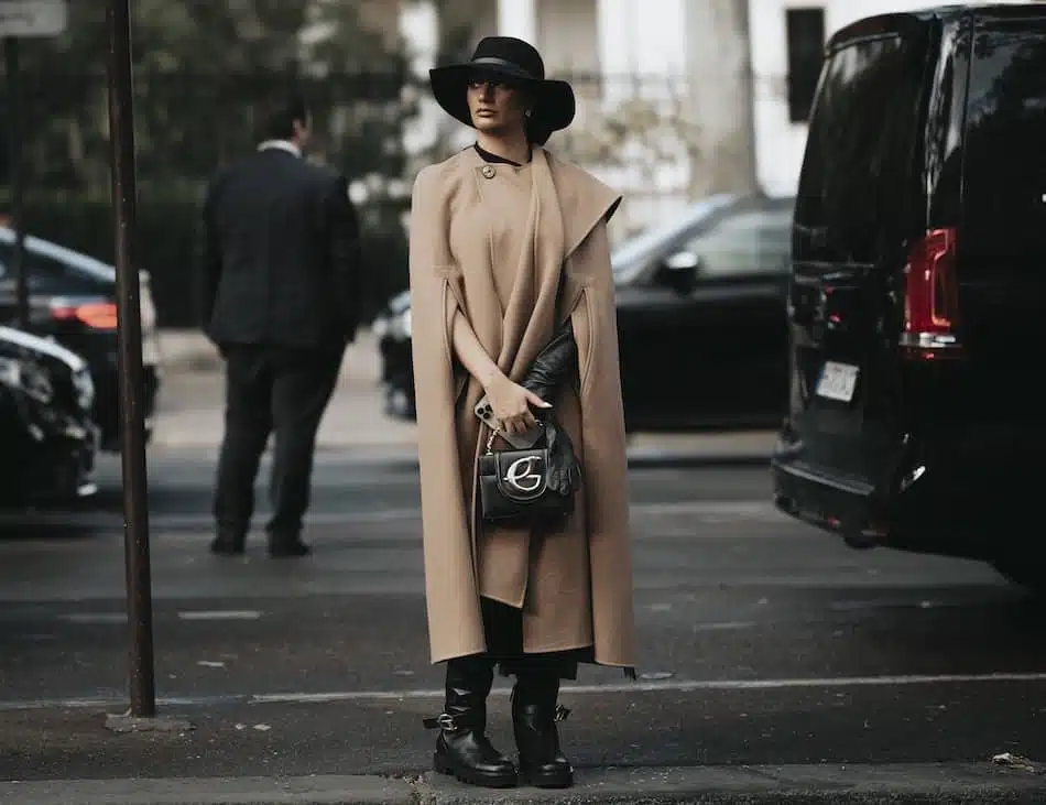cappotto cammello abbinamenti moda inverno 2023