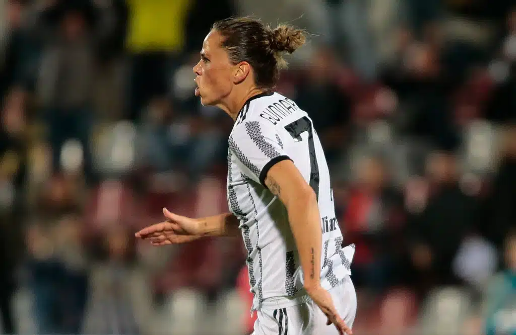 gunnarsdottir parma juventus femminile