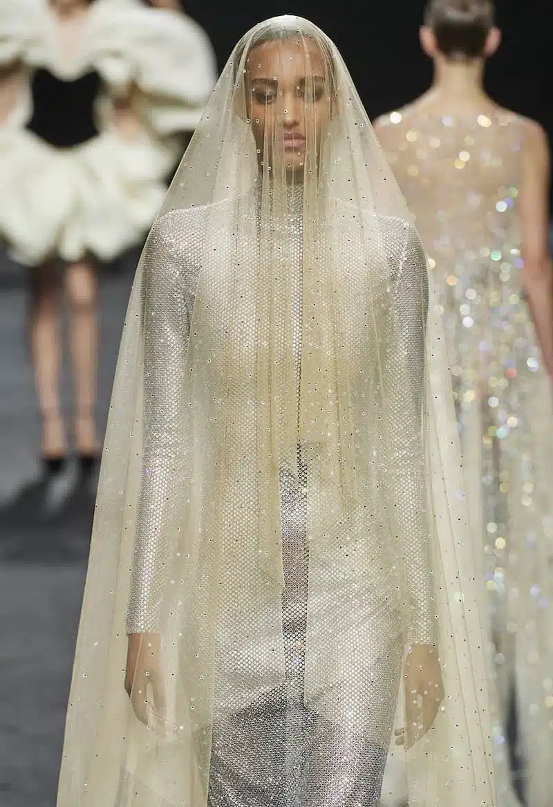 abiti sposa alta moda 2023 alternativi