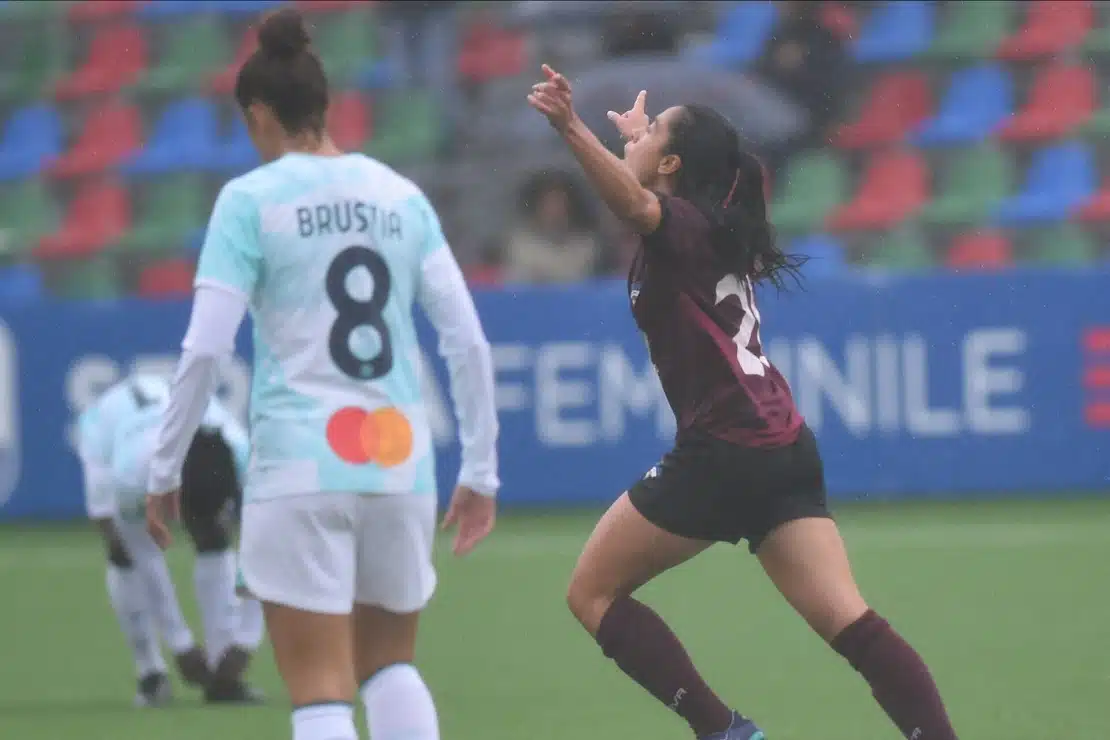 ana martinez como pomigliano femminile