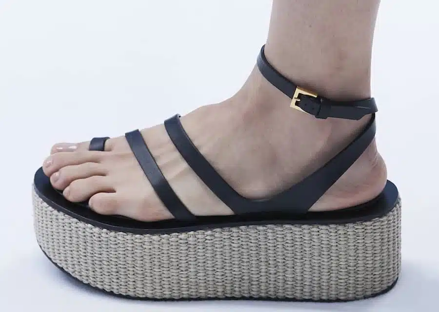 Max Mara sandali estivi 2023
