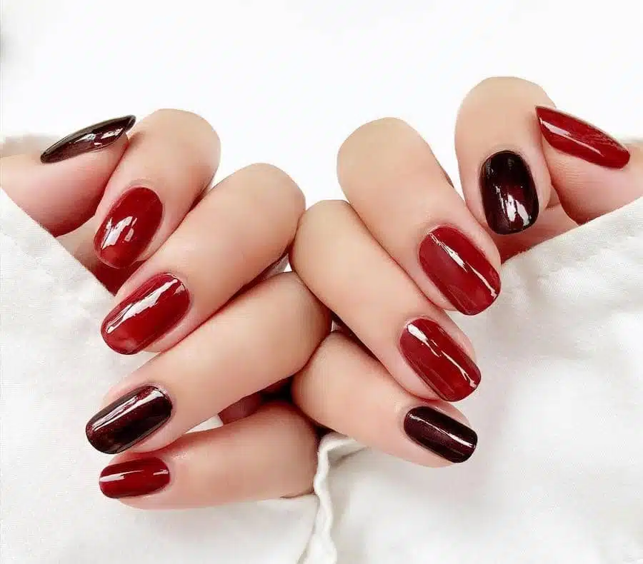 unghie rosse gel 2023 2024