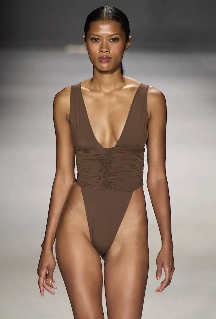 costume intero sgambato estate 2023