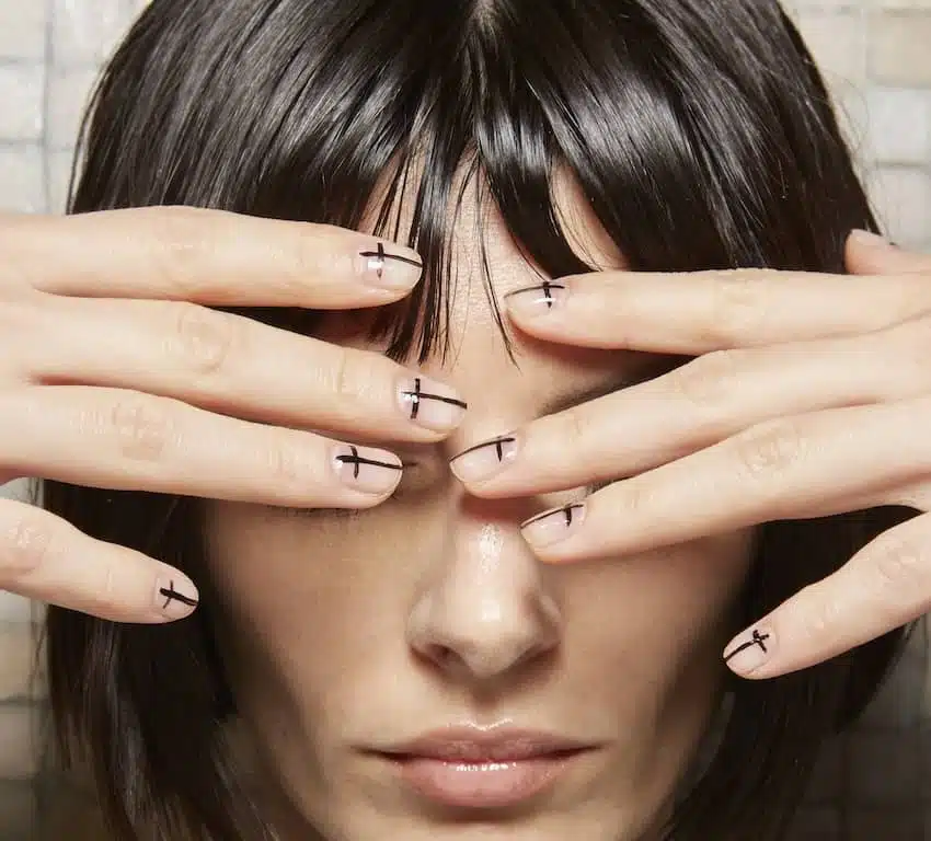 nail art unghie corte inverno 2024