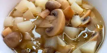 zuppa di funghi e rape