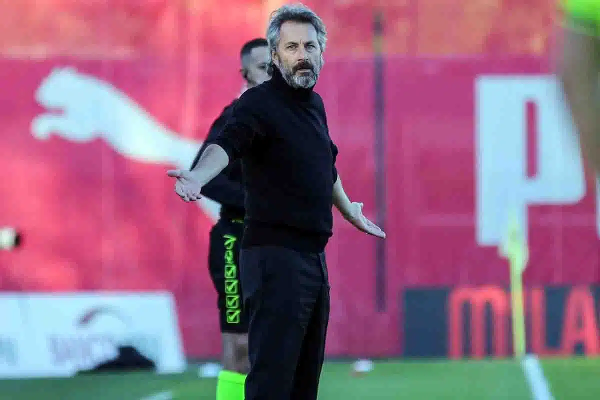 Milan esonera Ganz