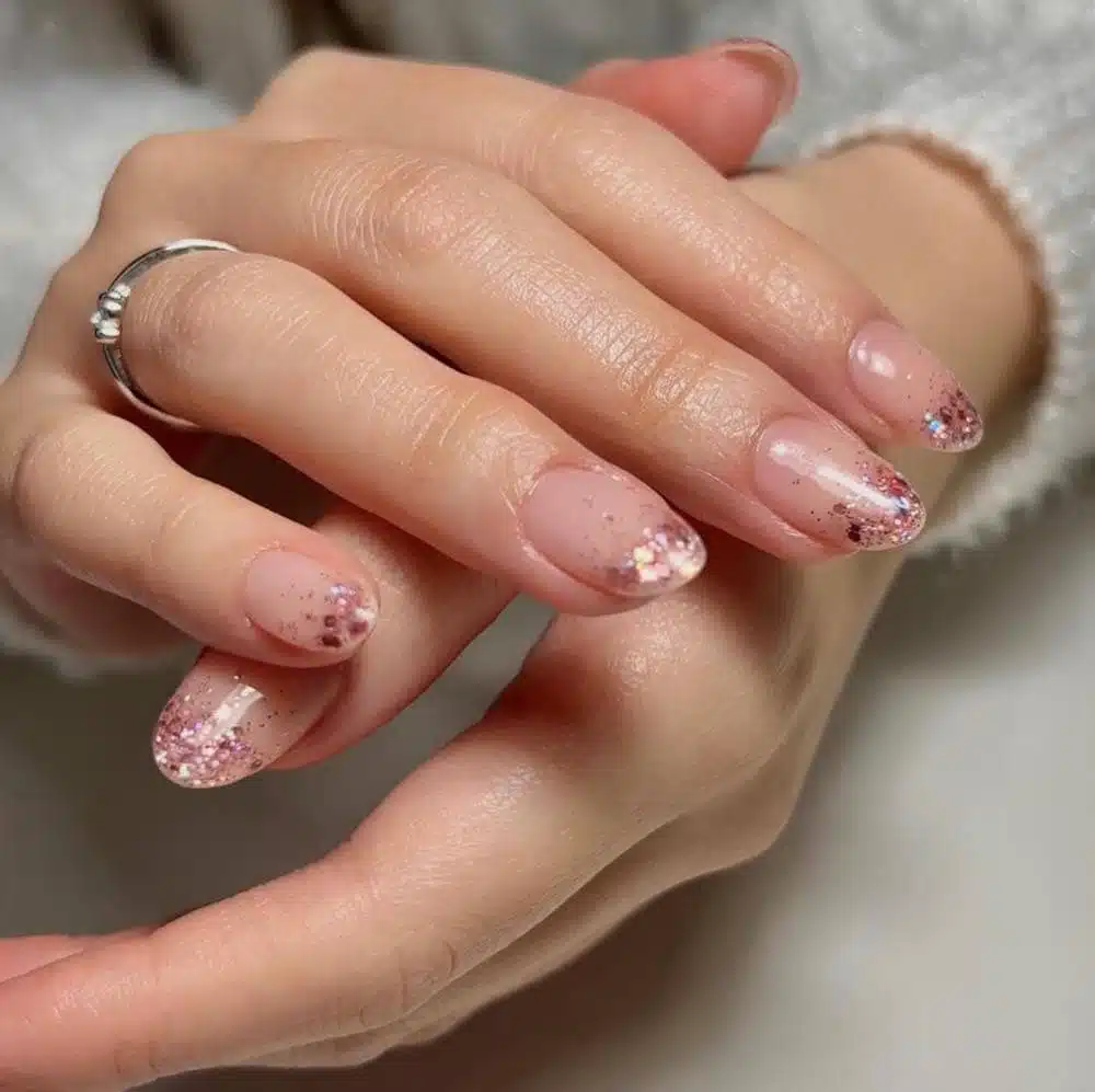 french manicure glitter