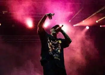 In Italia 2024 nuova canzone id Fabri Fibra