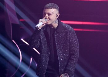 100 messaggi di Lazza canzone 2024