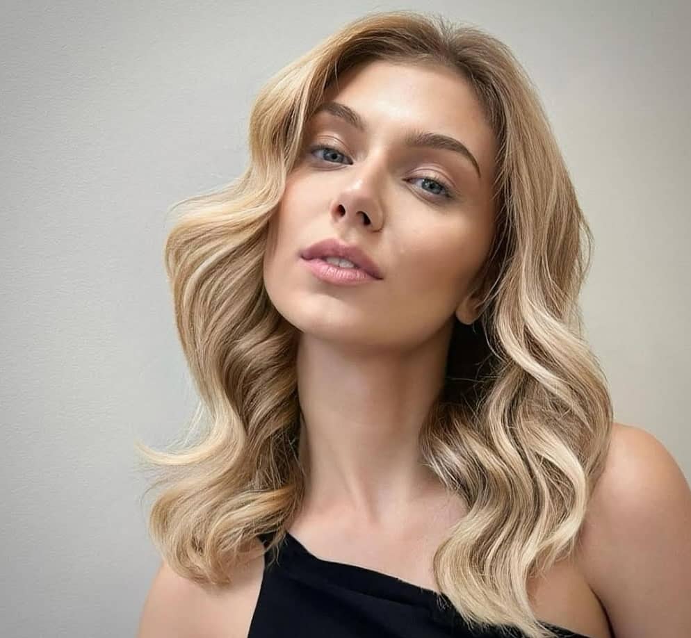 Capelli medi biondi tinture l'Oreal 