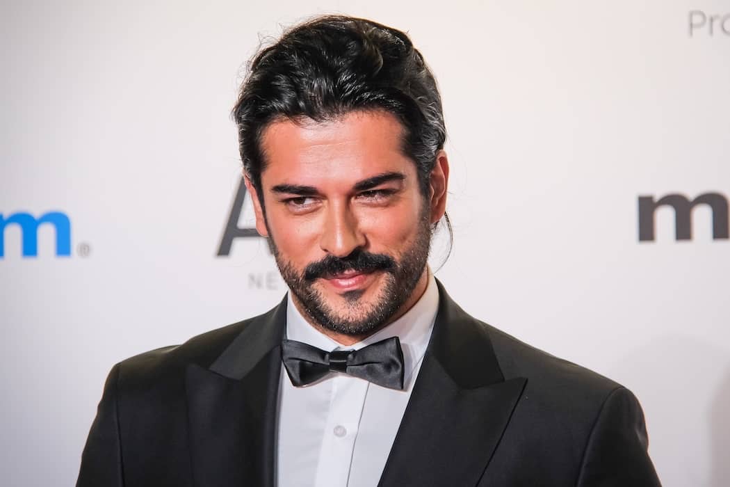 Burak Ozcivit attore serie turche