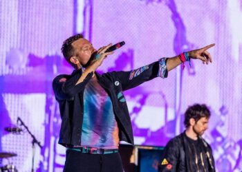 Good Feelings anteprima canzone Coldplay