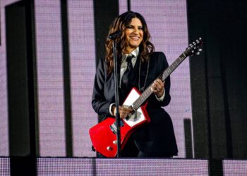 Ti porterai lontano canzone Laura Pausini