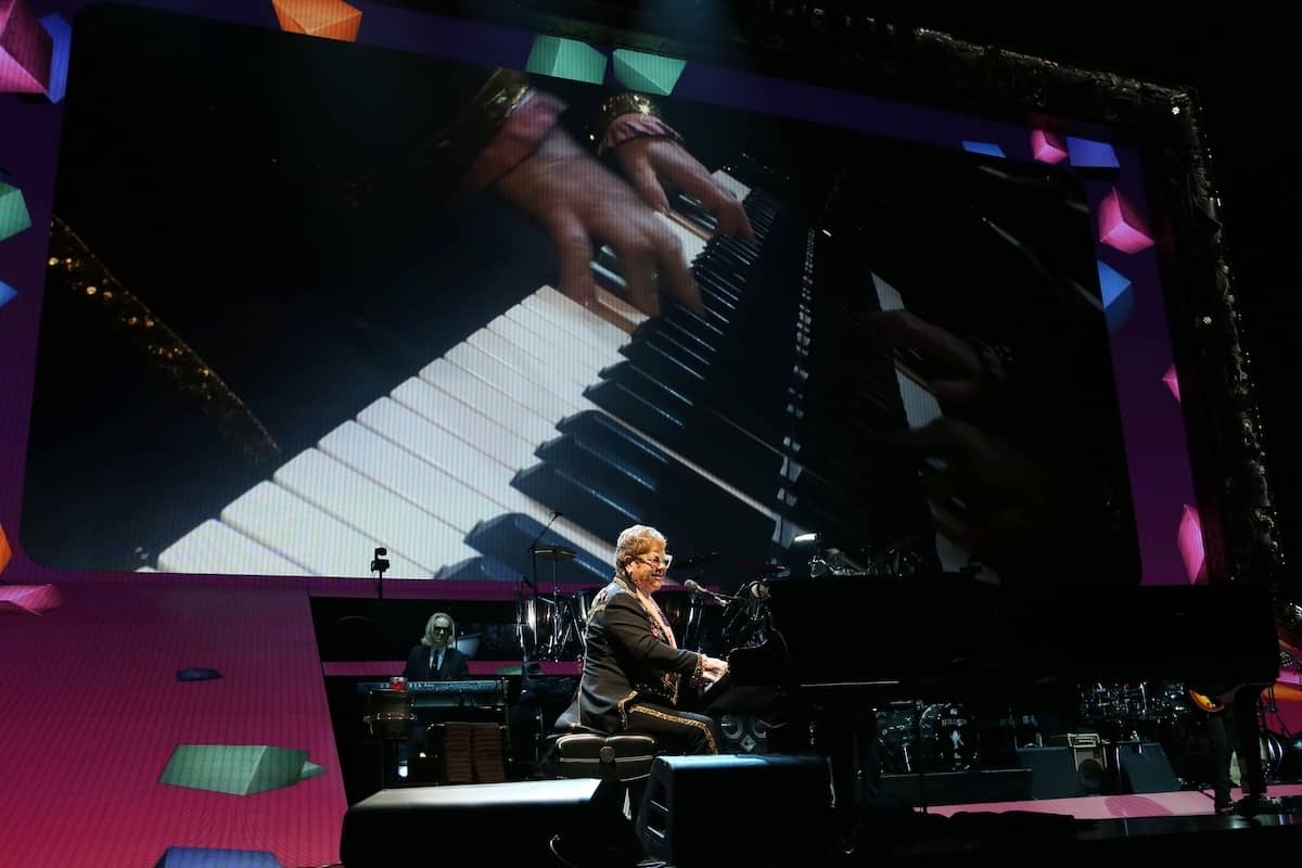 swing for the fences nuovo singolo di Elton John