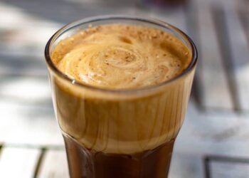frappe greco in bicchiere
