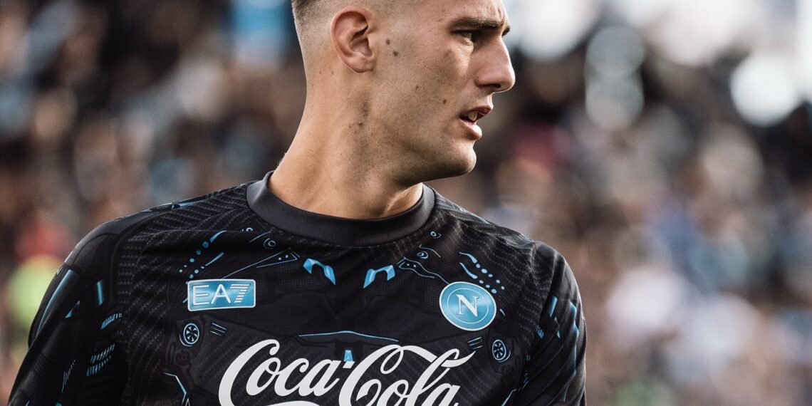 Lorenzo Lucca nuovo attaccante Napoli