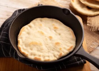 bazlama pane turco in padella